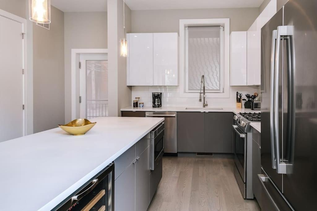 Stunning Duplex Condo #1 - Downtown River North Chicago Bagian luar foto