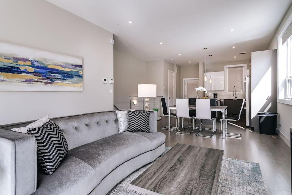 Stunning Duplex Condo #1 - Downtown River North Chicago Bagian luar foto