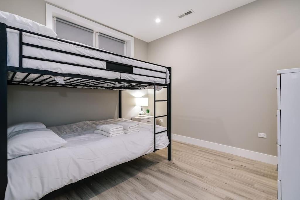 Stunning Duplex Condo #1 - Downtown River North Chicago Bagian luar foto
